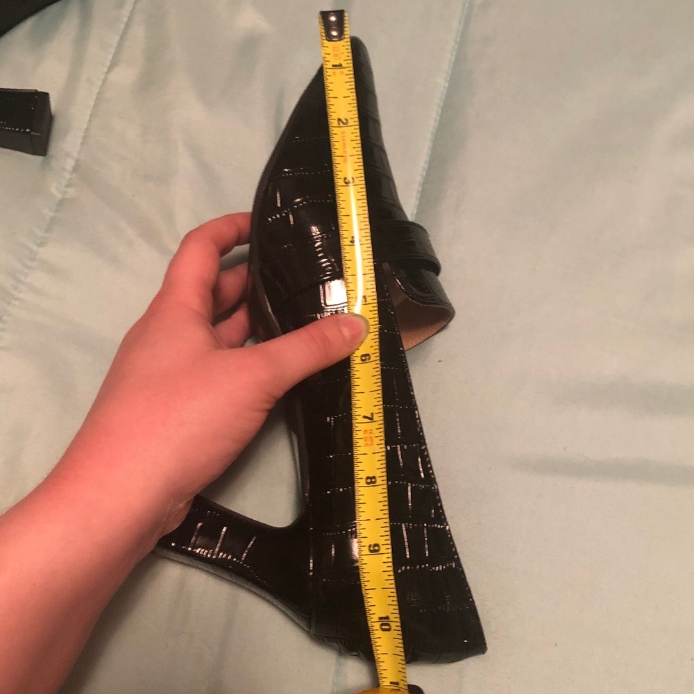 NWOT Black 3 inch high heels (Size 10 1/2) - Picture 6 of 7